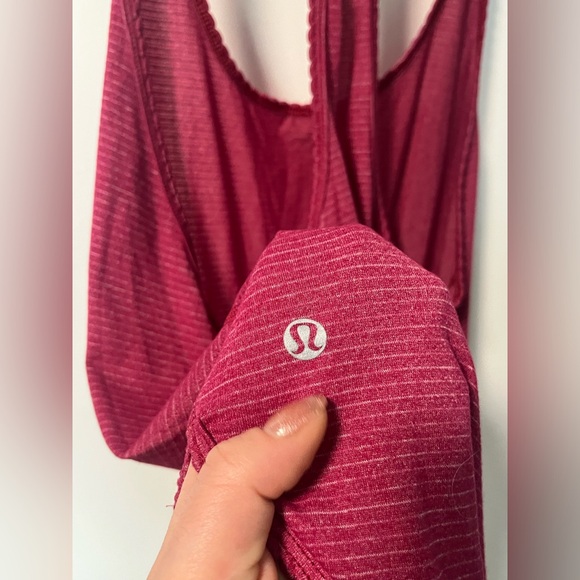 Lululemon 105 F singlet - Picture 6 of 11
